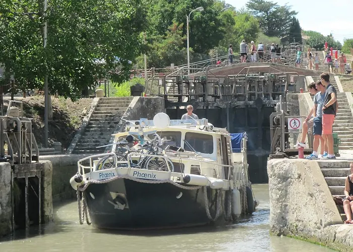 Pays D'oc 펜션 베지에